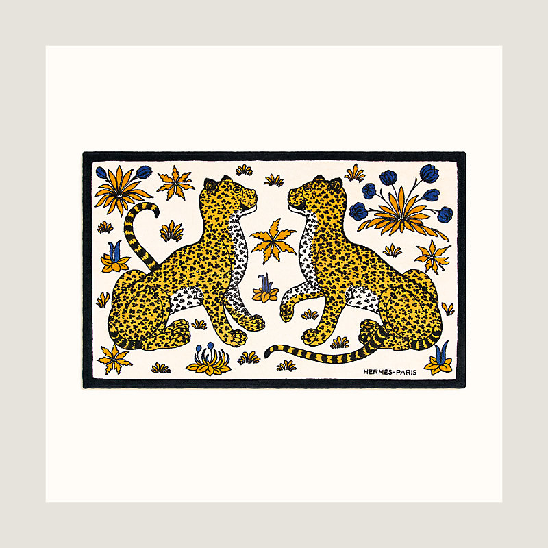 leopards-beach-towel--101015M